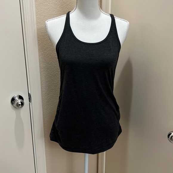 Gap fit maternity breathe tank top - Picture 1 of 6